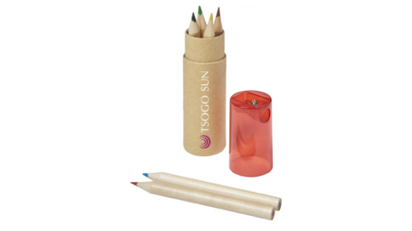 7 piece coloured pencil set Red